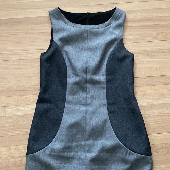 Grey and Black Color Block Dress Sleeveless - Picture 2 of 4